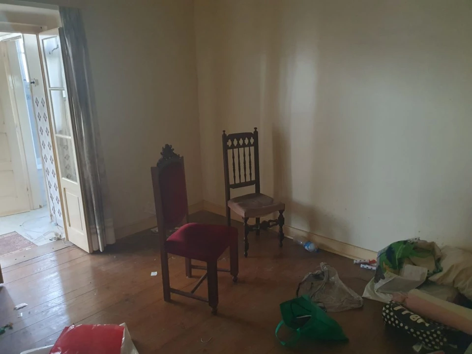 Apartamento T2 para Venda em Alvalade Foto 2