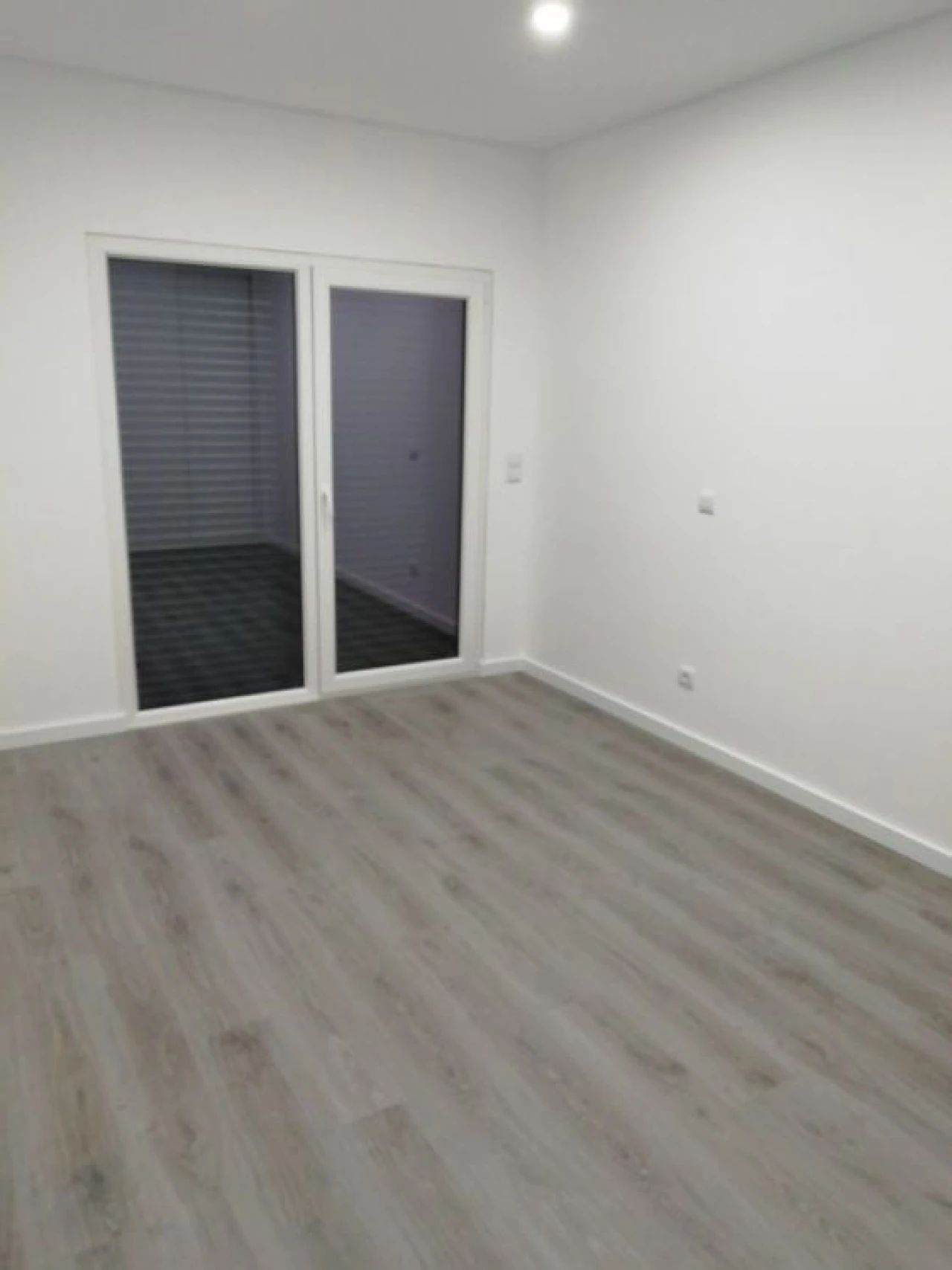 Apartamento T2 para Venda em Corroios Foto 12