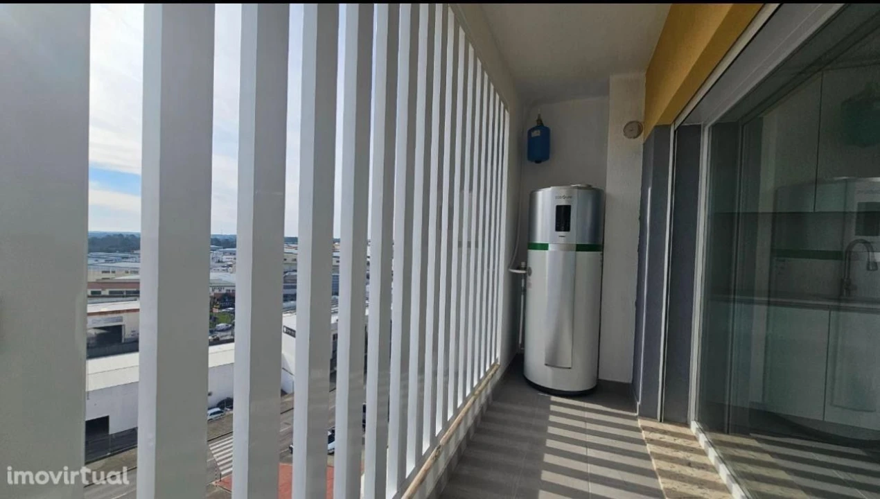 Apartamento T3 para Venda em Corroios Foto 5