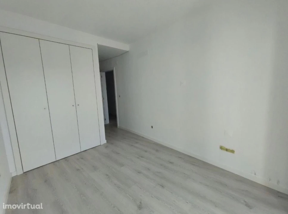 Apartamento T3 para Venda em Corroios Foto 6