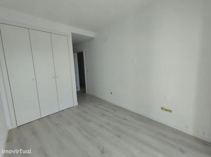 Apartamento T3 para Venda em Corroios Foto 6