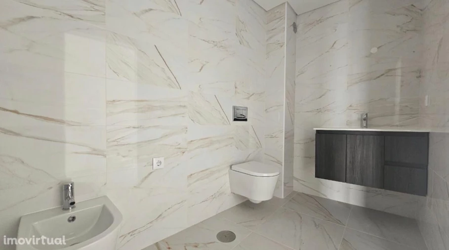 Apartamento T3 para Venda em Corroios Foto 9