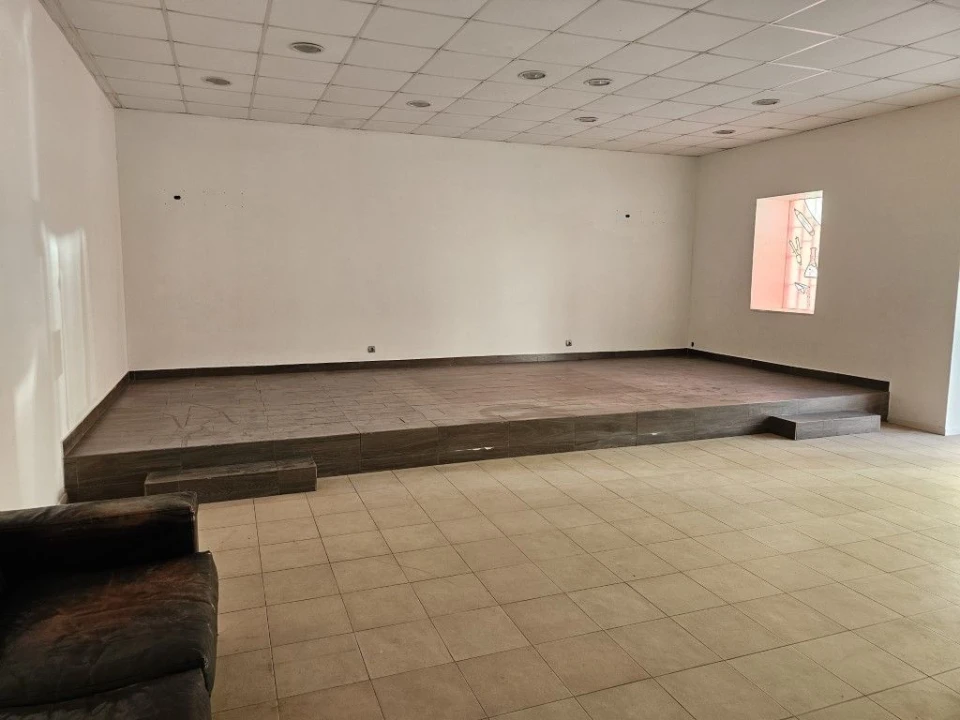 Negócio para Venda em Sarilhos Grandes Foto 5