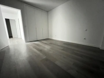 Moradia T4 para Venda em Corroios