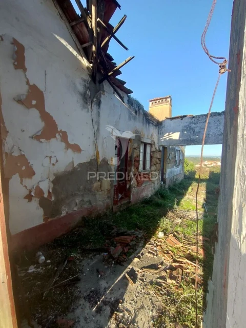 Moradia T5 para Venda em Achete, Azoia de Baixo e Póvoa de Santarém