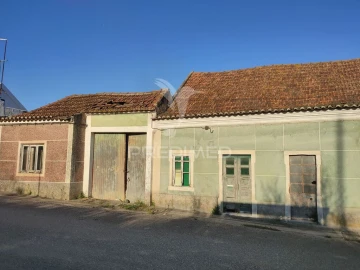 Moradia T5 para Venda em Achete, Azoia de Baixo e Póvoa de Santarém