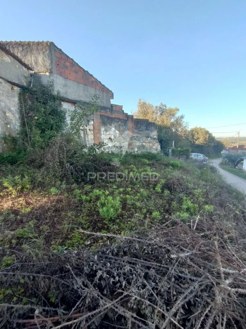 Moradia T5 para Venda em Achete, Azoia de Baixo e Póvoa de Santarém