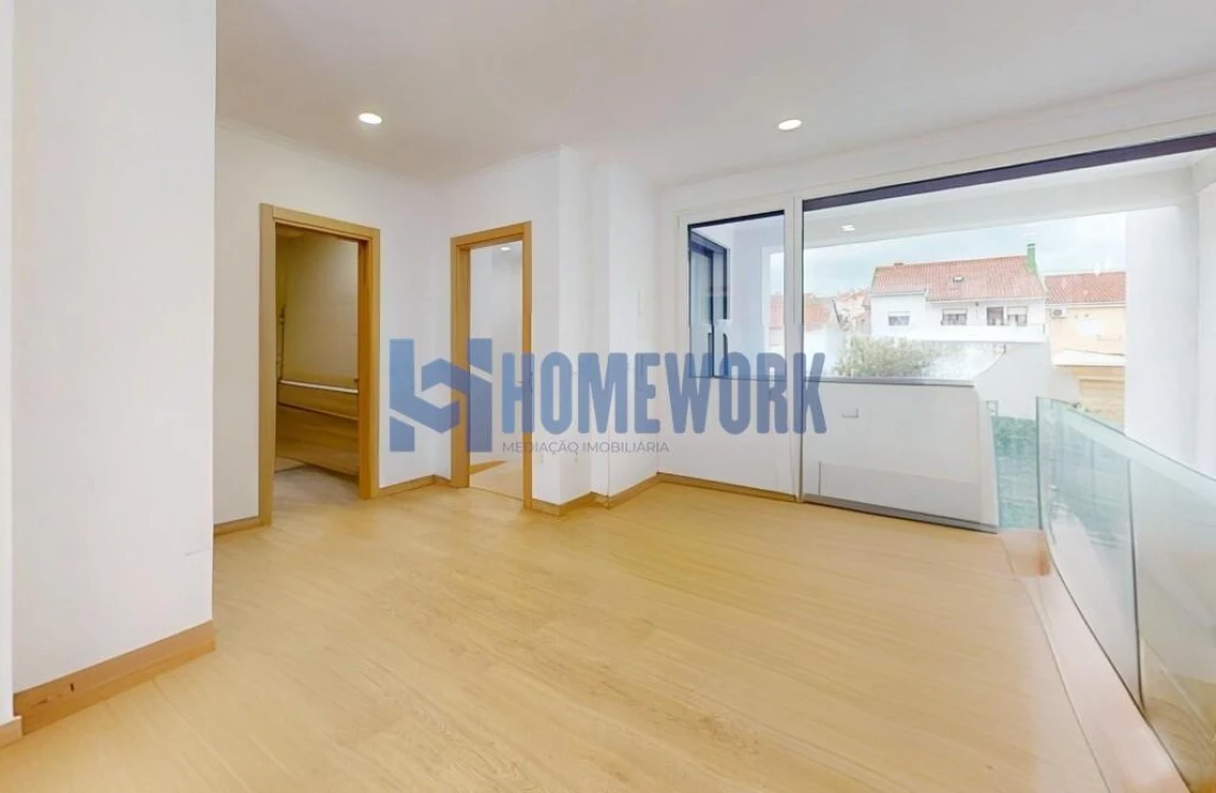 Moradia T3 para Venda em Barreiro e Lavradio Foto 6