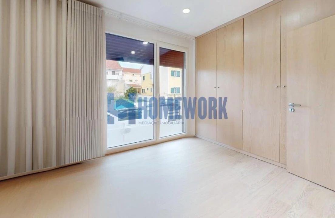 Moradia T3 para Venda em Barreiro e Lavradio Foto 13