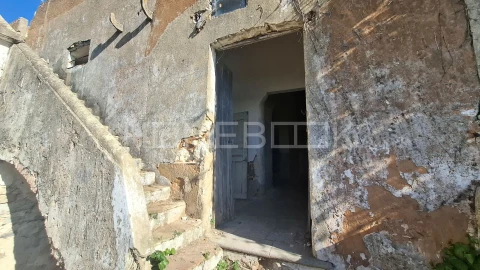 Moradia T10 para Venda em Faro (Sé e São Pedro)
