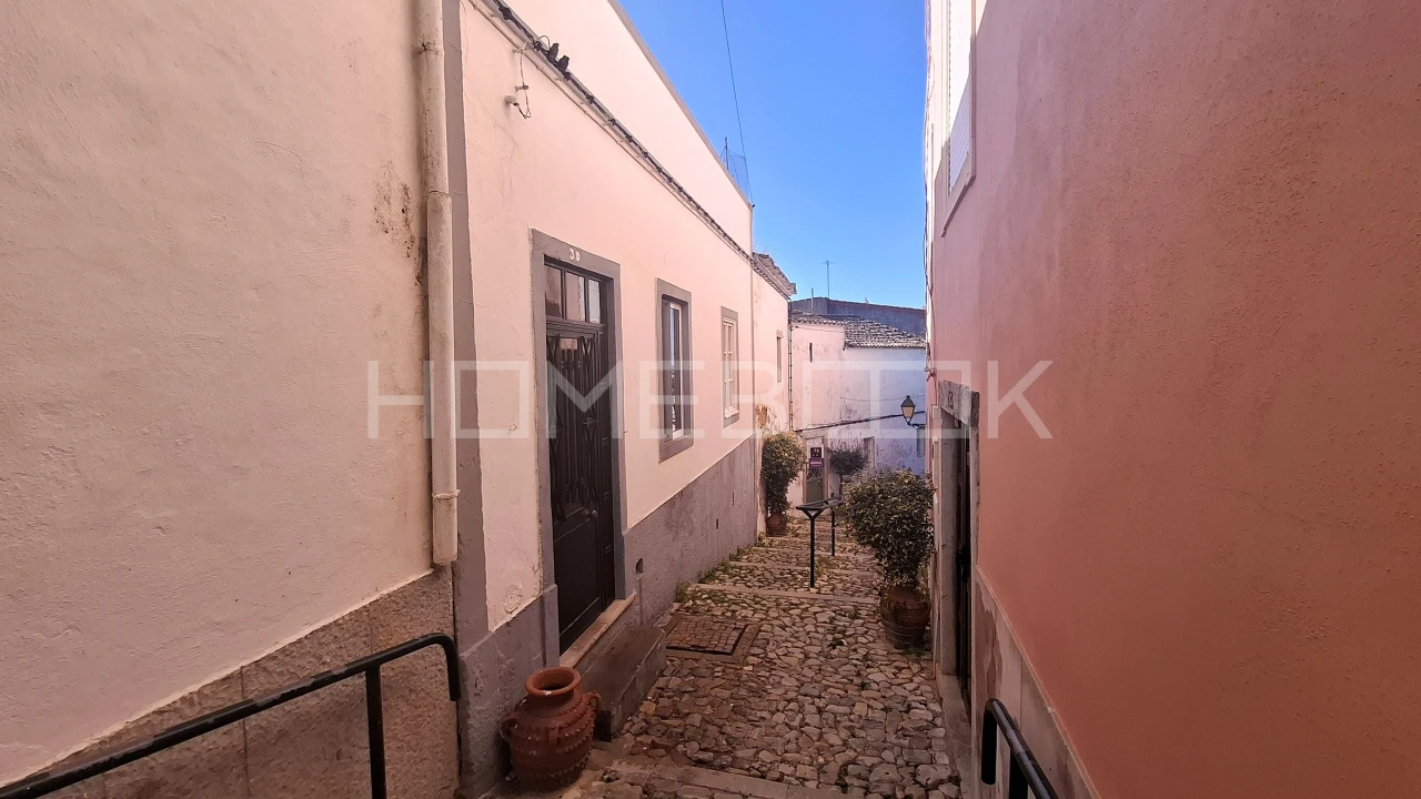 Moradia T10 para Venda em Faro (Sé e São Pedro) Foto 32