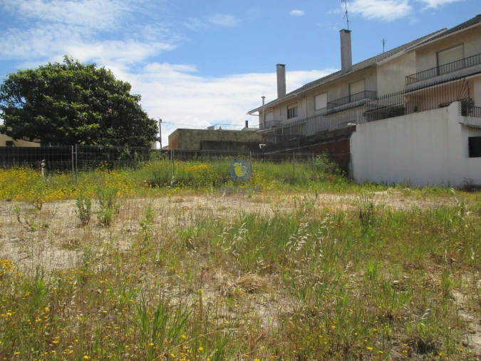 Terreno para Venda em Rio de Mouro