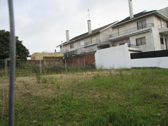 Terreno para Venda em Rio de Mouro Foto 16