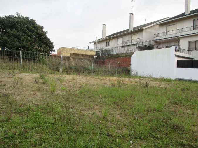 Terreno para Venda em Rio de Mouro Foto 17