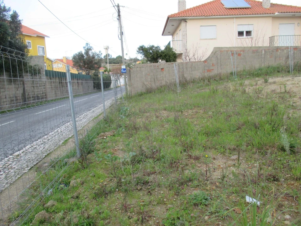 Terreno para Venda em Rio de Mouro Foto 8