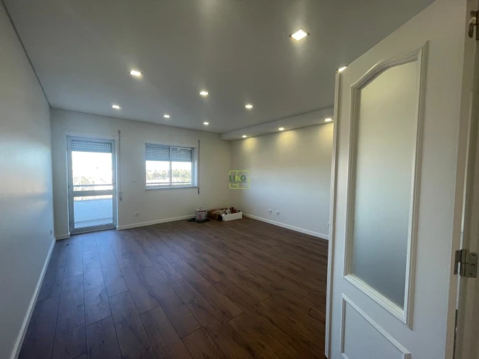 Apartamento T3 para Arrendamento em Castelo Branco Foto 21