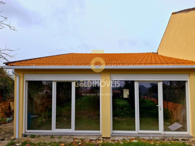 Moradia T3 para Venda em Vila de Cucujães