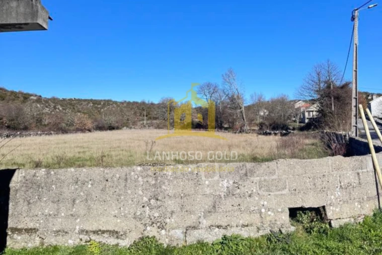 Terreno para Venda em Sarraquinhos Foto 7