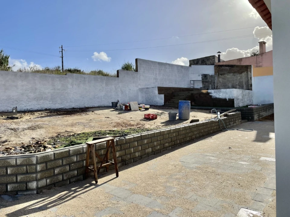 Moradia T3 para Venda em Santa Maria, São Pedro e Matacães Foto 5