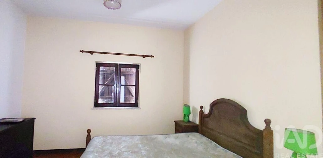 Moradia T3 para Venda em Loivo Foto 18