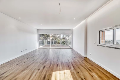 Apartamento T3 para Venda em Albufeira e Olhos de Água
