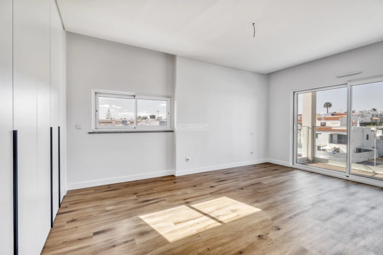Apartamento T3 para Venda em Albufeira e Olhos de Água Foto 13
