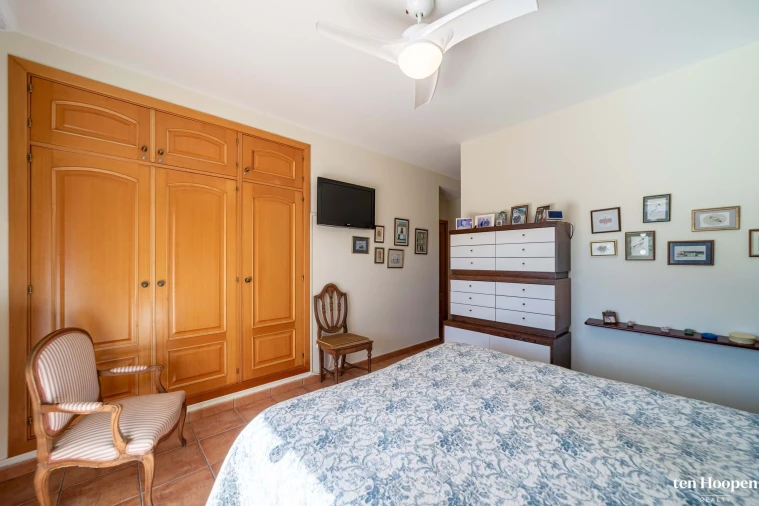 Moradia T4 para Venda em Lagos (São Sebastião e Santa Maria) Foto 8