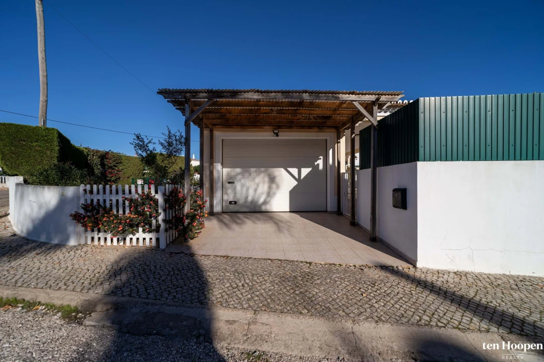 Moradia T4 para Venda em Lagos (São Sebastião e Santa Maria) Foto 23