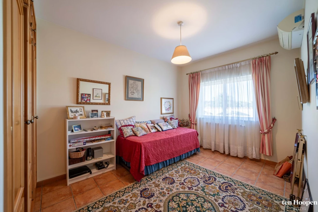 Moradia T4 para Venda em Lagos (São Sebastião e Santa Maria) Foto 18