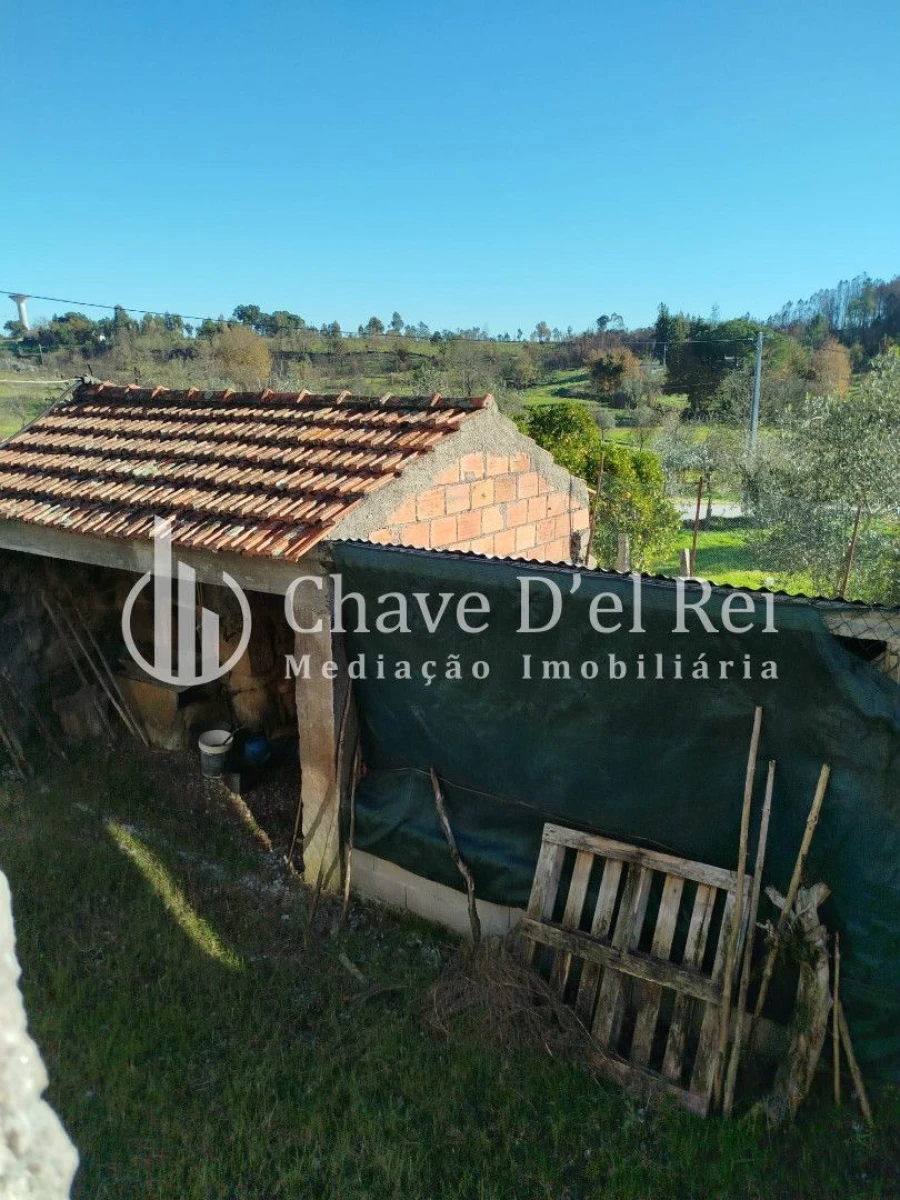 Quinta T3 para Venda em Espinho Foto 11