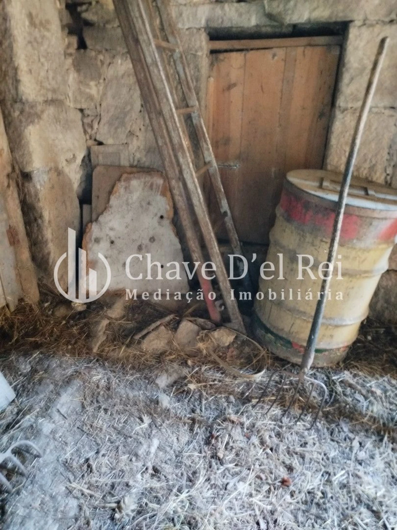 Quinta T3 para Venda em Espinho Foto 38