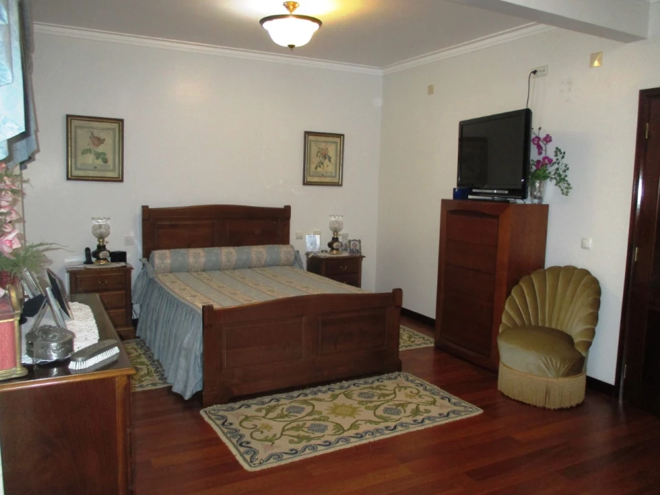 Moradia T4 para Venda em Marvila, Ribeira Santarém, São Salvador, São Nicolau Foto 23