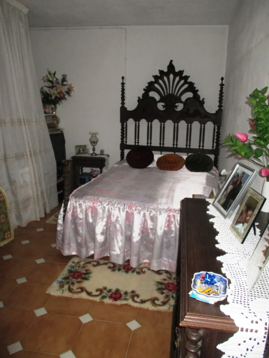 Moradia T4 para Venda em Marvila, Ribeira Santarém, São Salvador, São Nicolau Foto 32