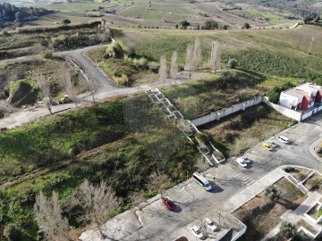 Terreno para Venda em Carvoeira e Carmões