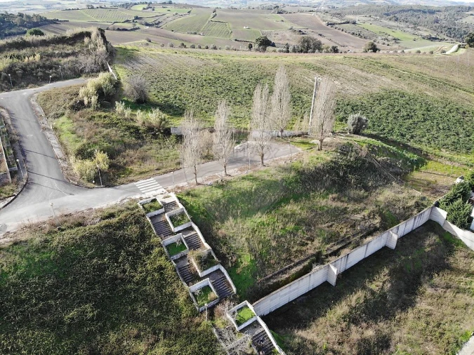 Terreno para Venda em Carvoeira e Carmões Foto 4