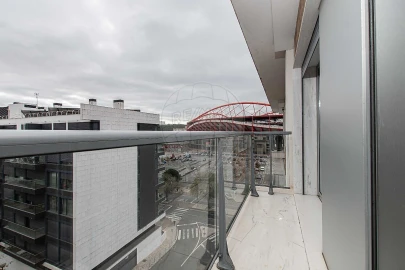 Apartamento T4 para Venda em São Domingos de Benfica