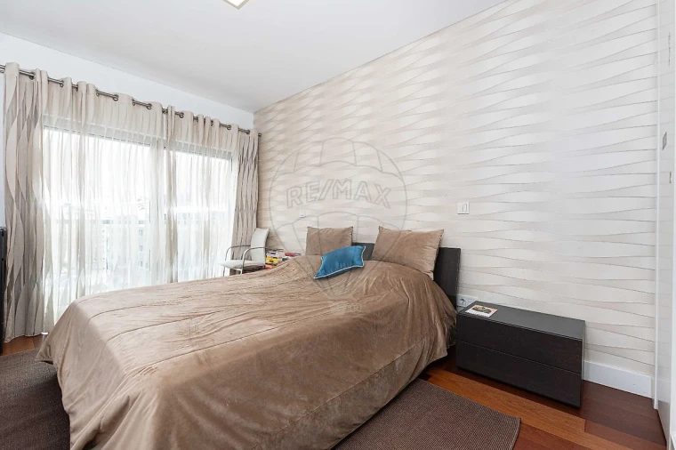 Apartamento T4 para Venda em São Domingos de Benfica Foto 10