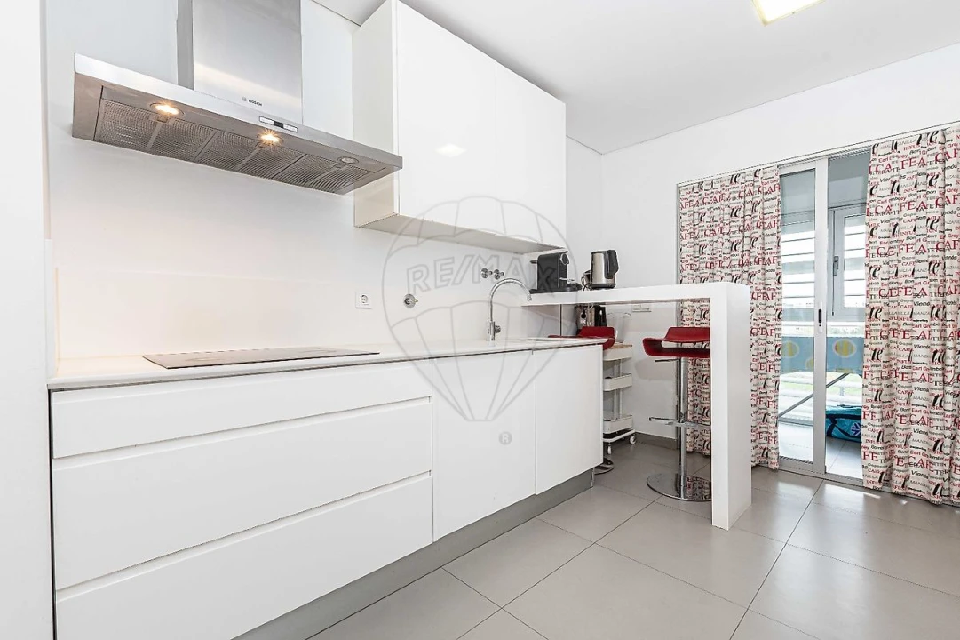 Apartamento T4 para Venda em São Domingos de Benfica Foto 17