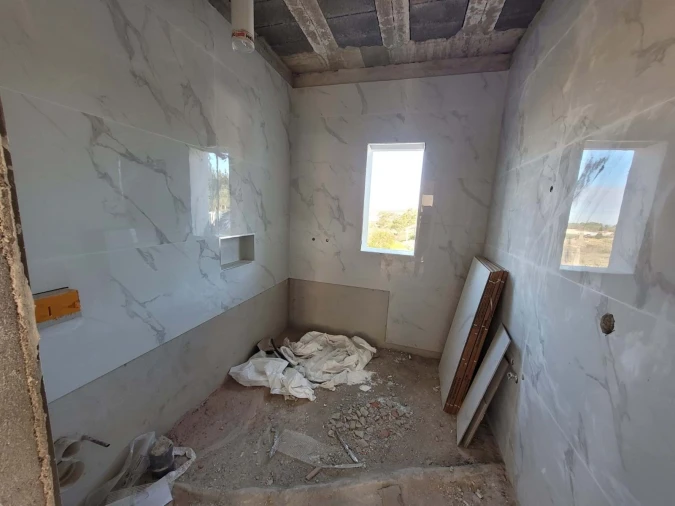 Moradia T4 para Venda em Alqueidão da Serra Foto 10