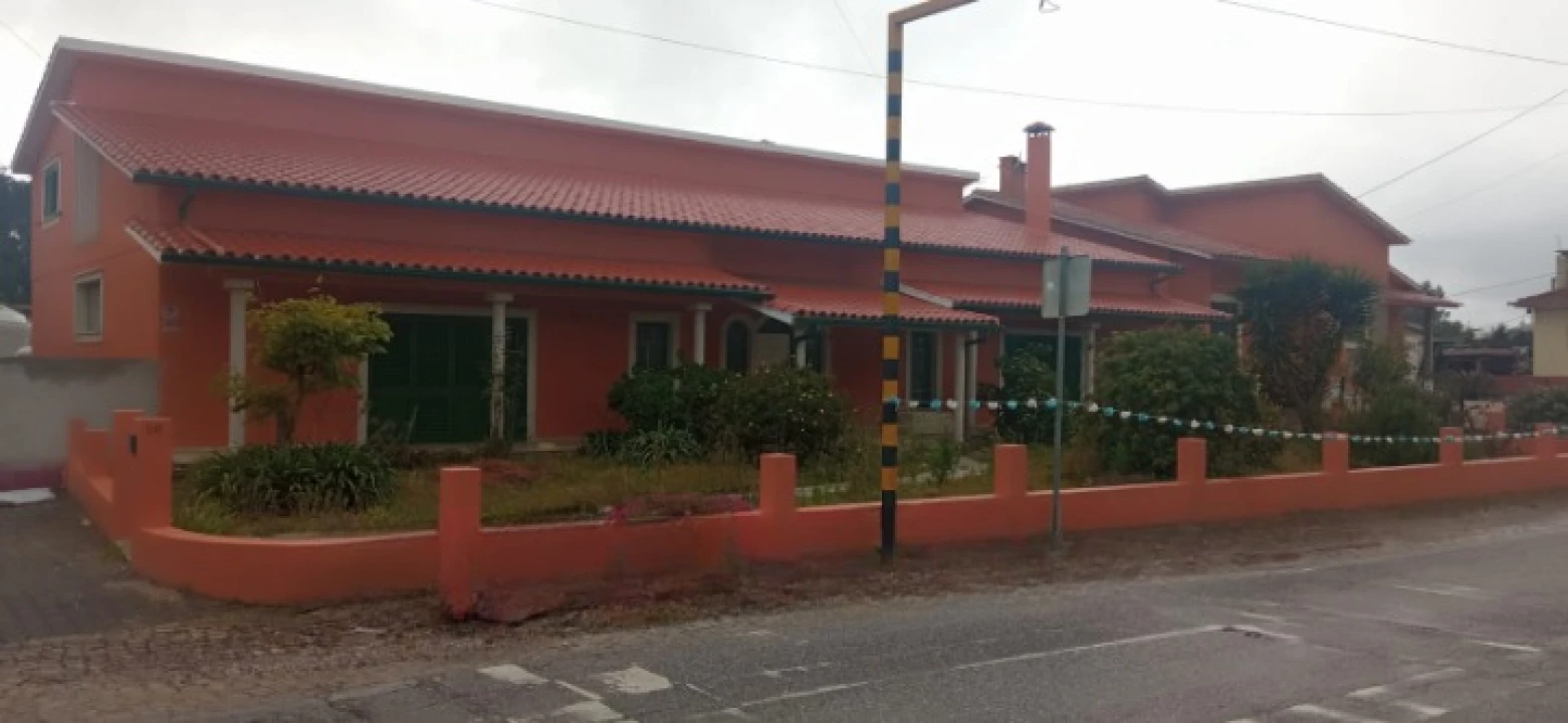 Moradia T5 para Venda em Pombal Foto 1