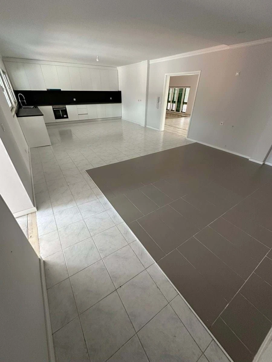 Moradia T5 para Venda em Pombal Foto 8