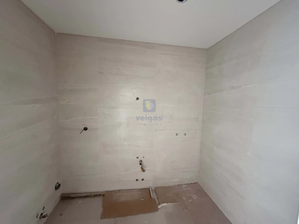Apartamento T2 para Venda em Caldas da Rainha - Santo Onofre e Serra do Bouro Foto 5