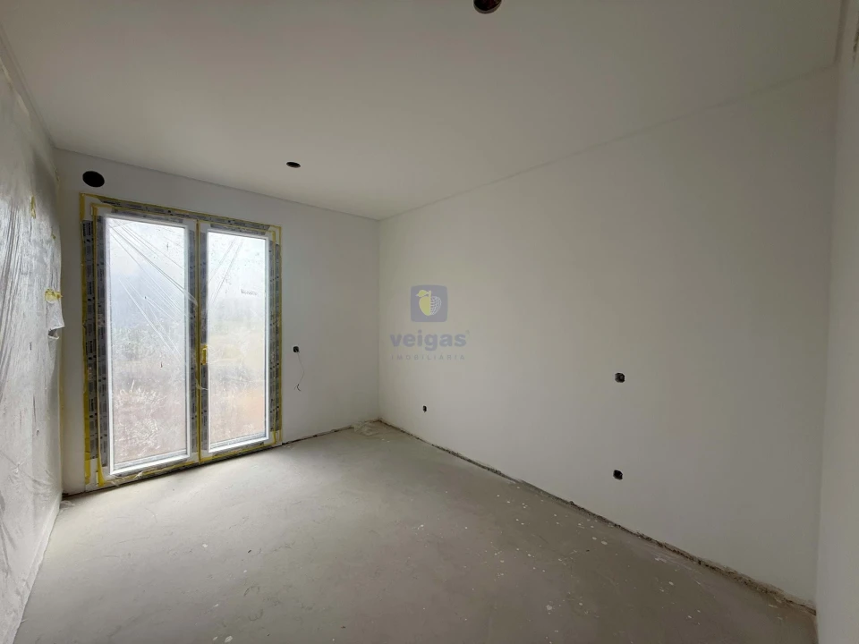 Apartamento T2 para Venda em Caldas da Rainha - Santo Onofre e Serra do Bouro Foto 3