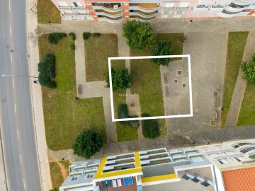 Terreno para Venda em Lagos (São Sebastião e Santa Maria)