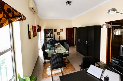 Negócio para Venda em Loule (São Clemente)