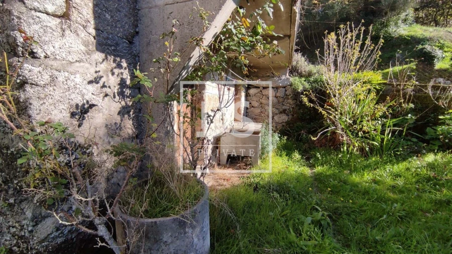 Moradia T3 para Venda em Campelo e Ovil Foto 11