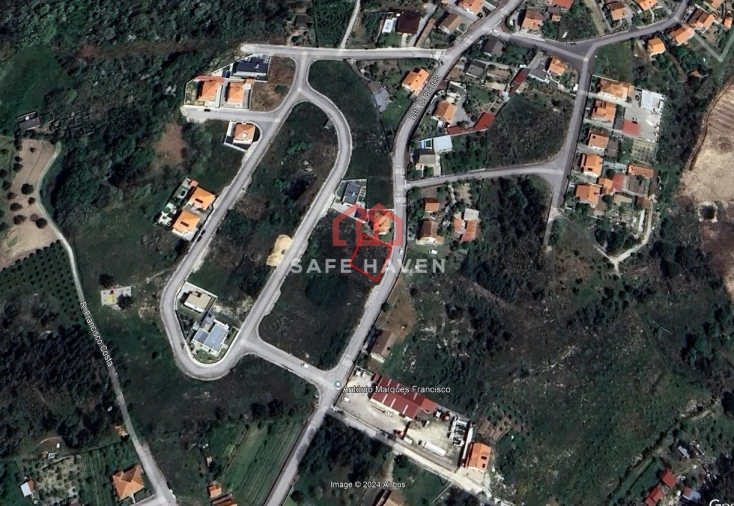 Terreno para Venda em Quintela de Azurara Foto 6