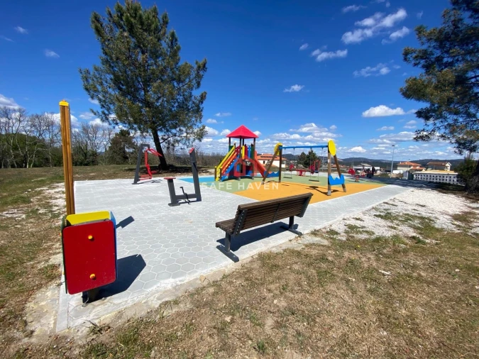 Terreno para Venda em Quintela de Azurara Foto 5