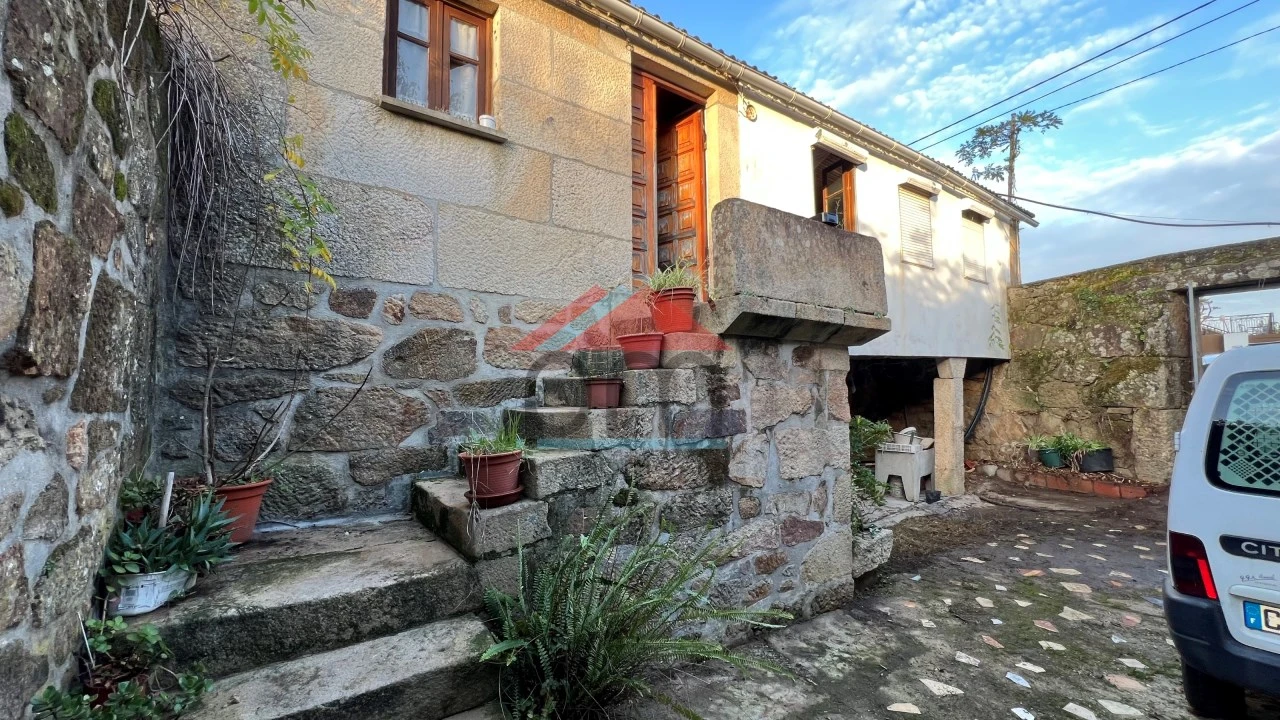 Moradia T3 para Venda em Bela Foto 1