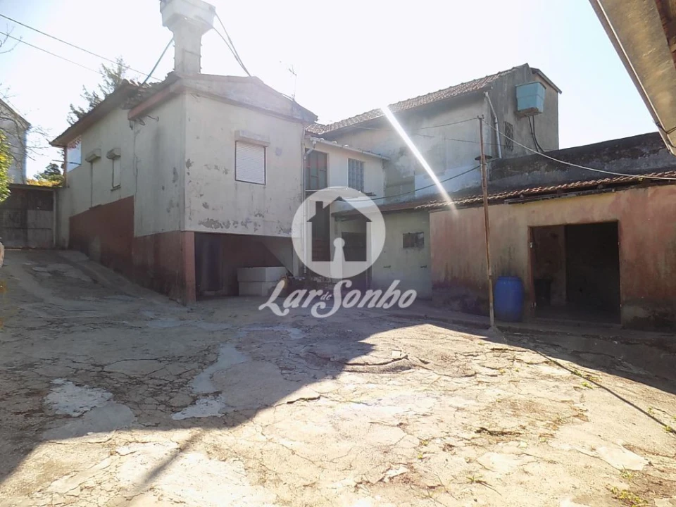 Moradia T4 para Venda em Bougado (São Martinho e Santiago) Foto 21